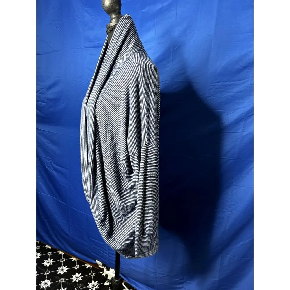 Sundry Womens Open Front Draped Cardigan Poncho Sweater Sz S Layering Relaxed